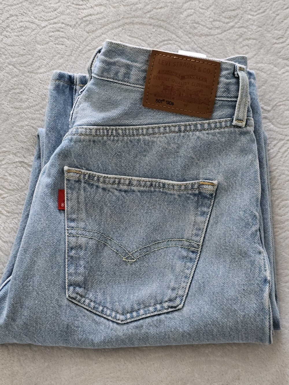 Levi’s Premium 501 '90s Button Fly Jeans W27 L32 Light Wash Straight Leg
